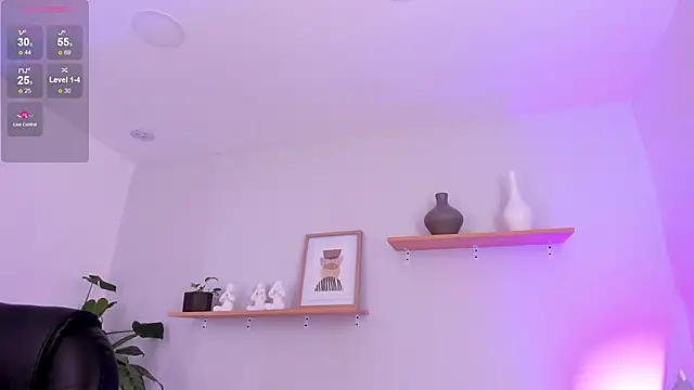 Snapshot of moll1e_ chatting on 02-21-25, 11:01 moll1e online show from 02-21-25, 11:01