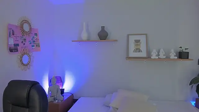 Snapshot of moll1e_ chatting on 03-03-25, 12:16 moll1e online show from 03-03-25, 12:16