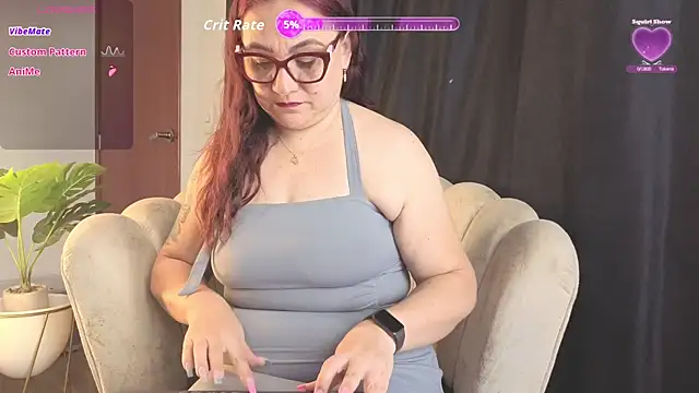 lady nylon  online show from 07-30-26, 11:53
