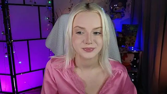 ImBonBon online show from 11-24-25, 12:32