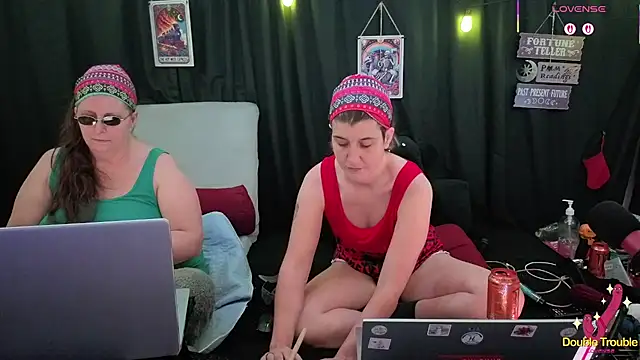 Sexy Mama-69 online show from 11-26-25, 05:36