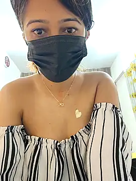 Snapshot of Angel_rani2 chatting on 01-14-25, 02:32 Angel rani2 online show from 01-14-25, 02:32
