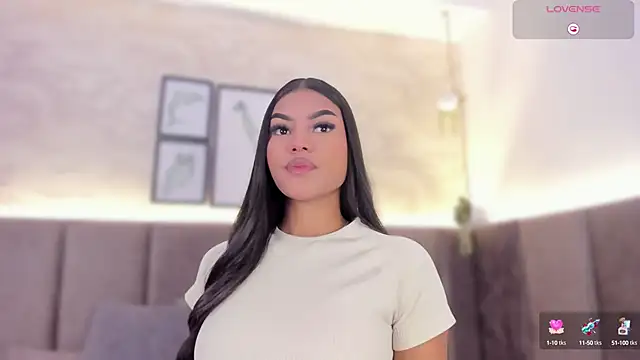 Snapshot of chloe_sullivannn chatting on 12-02-24, 10:01 chloe sullivannn online show from 12-02-24, 10:01