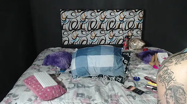 emma onassis 17 online show from 01-17-25, 03:34