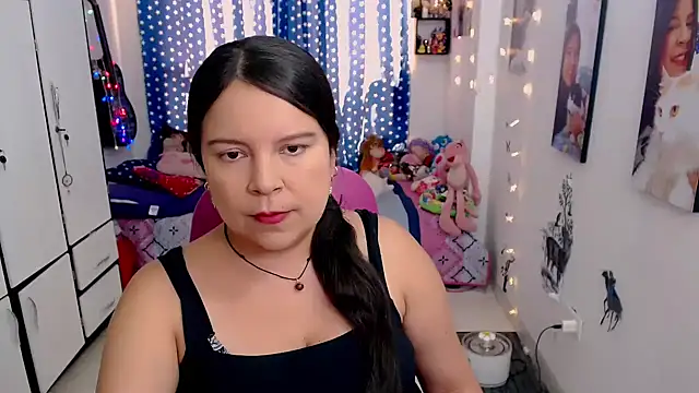 claryssa  online show from 01-23-25, 08:13