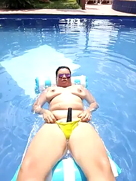 Snapshot of Horny_kaylee chatting on 01-19-25, 03:42 Horny kaylee online show from 01-19-25, 03:42