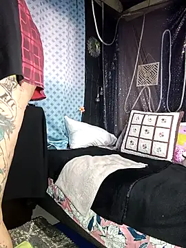 Horny kaylee online show from 03-12-26, 10:27