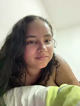 CurlyGirl 1 online show from 01-28-25, 12:00