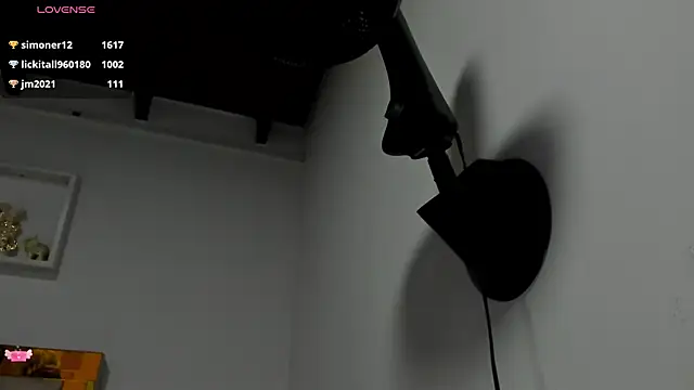 angel dthroatt online show from 01-10-25, 06:38