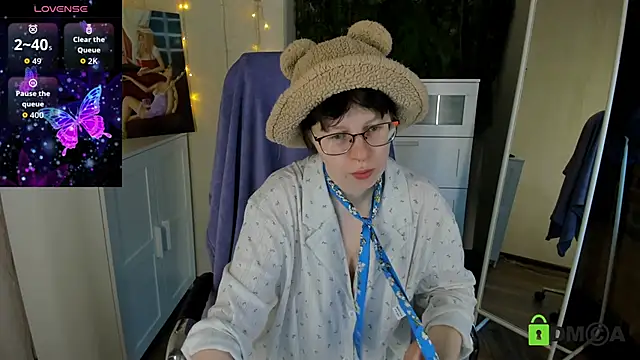 Melissa Wells online show from 10-08-25, 07:17