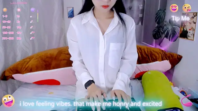 Ly   online show from 03-18-26, 02:58