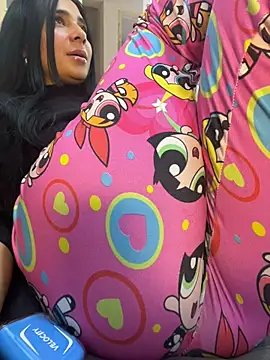 Meganmilk1 online show from 06-25-26, 04:33