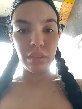 Snapshot of Emperatriiz chatting on 02-06-25, 03:20 Emperatriiz online show from 02-06-25, 03:20