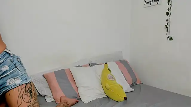 Snapshot of Emperatriiz chatting on 09-22-25, 06:43 Emperatriiz online show from 09-22-25, 06:43