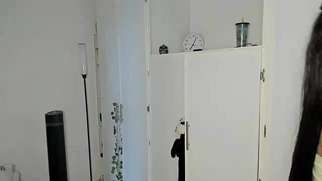 Snapshot of Emperatriiz chatting on 12-05-25, 04:47 Emperatriiz online show from 12-05-25, 04:47