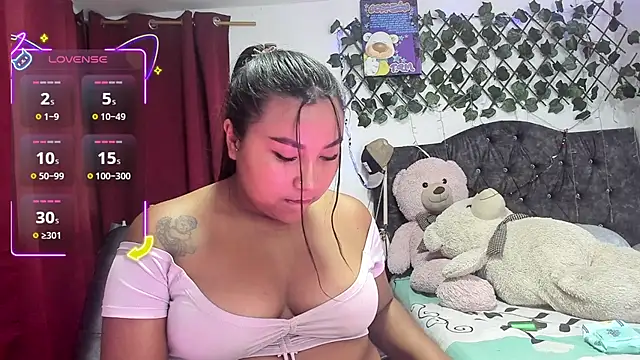 PaulinaSwan online show from 10-10-25, 04:00