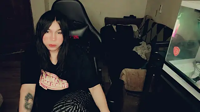 evelyntvsexy online show from 07-13-26, 07:44
