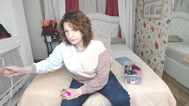 AmiHotGranny online show from 04-10-26, 01:16