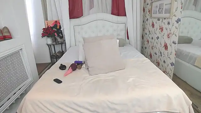 AmiHotGranny online show from 05-08-26, 06:30