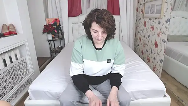 AmiHotGranny online show from 06-02-26, 01:46