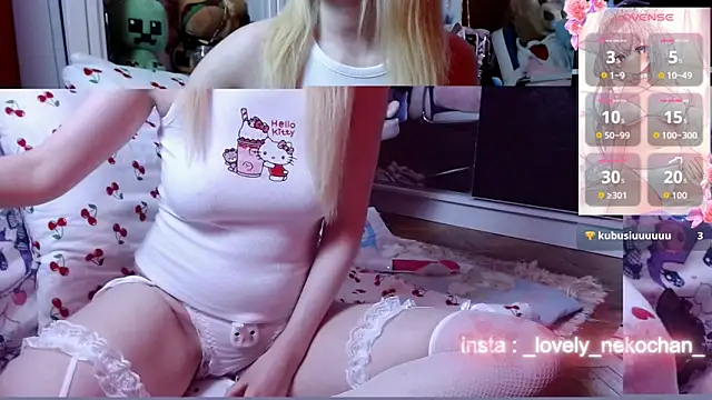 Snapshot of lovely_nekochan chatting on 06-11-26, 12:43 lovely nekochan online show from 06-11-26, 12:43