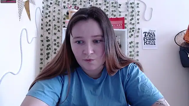 Light Luna online show from 01-19-25, 05:26