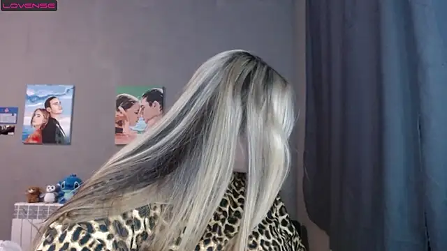 Light Luna online show from 09-16-25, 01:01