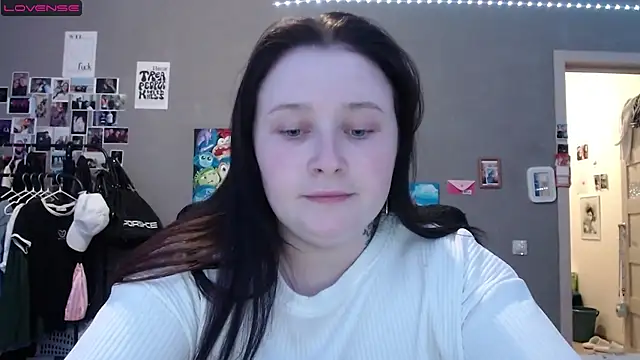 Light Luna online show from 04-25-26, 04:15