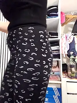 AnaFoxxy online show from 11-27-25, 08:05