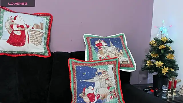 Snapshot of lenna__lujan05 chatting on 01-06-25, 01:52 lenna  lujan05 online show from 01-06-25, 01:52