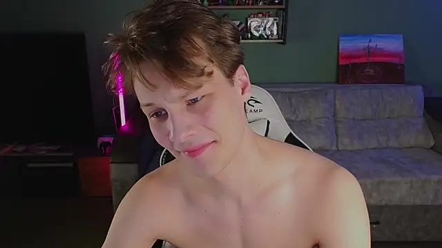 TeddyLiLboy online show from 04-21-26, 09:06