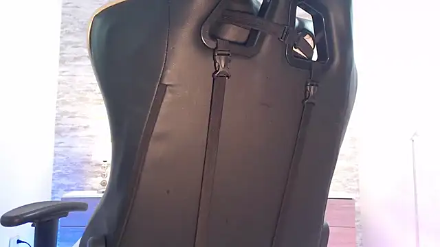 Snapshot of IsabellMendez_ chatting on 01-31-25, 11:13 IsabellMendez online show from 01-31-25, 11:13