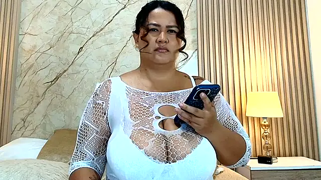 IsabellMendez  online show from 07-24-26, 09:13