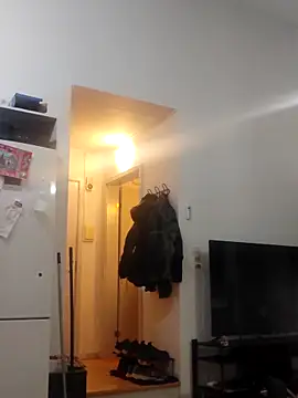 Snapshot of eltoulou chatting on 03-03-25, 05:39 eltoulou online show from 03-03-25, 05:39