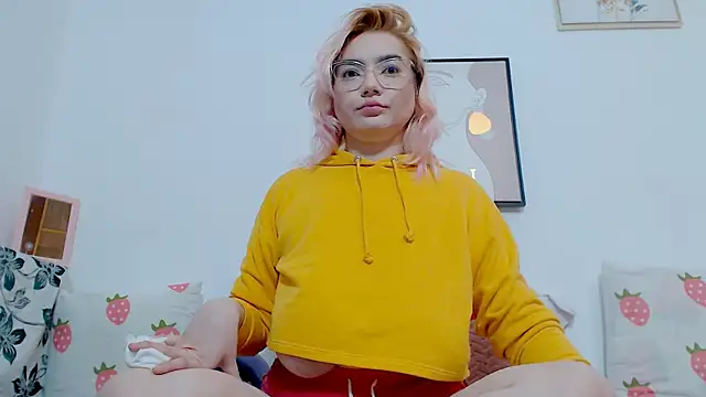 Catlady333 online show from 09-10-25, 12:10