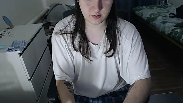 EvaMiron online show from 11-25-25, 08:58