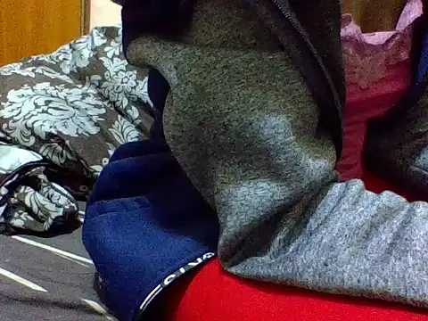 Snapshot of Billiebby chatting on 10-30-25, 06:19 Billiebby online show from 10-30-25, 06:19