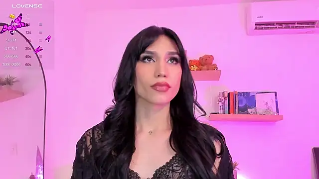 rose saenz online show from 12-15-24, 04:04