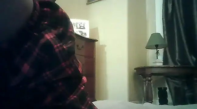 CaramelDipper online show from 12-15-24, 02:19