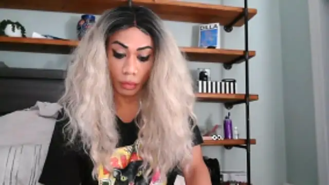 Snapshot of CaramelDipper chatting on 06-19-26, 11:14 CaramelDipper online show from 06-19-26, 11:14