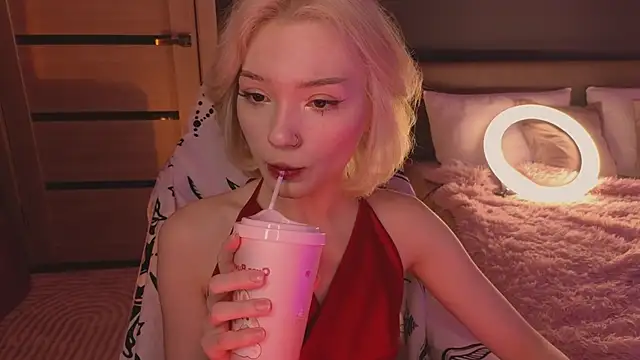 Snapshot of SandraBoyl chatting on 01-30-25, 01:22 SandraBoyl online show from 01-30-25, 01:22