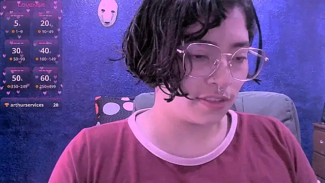 Snapshot of NinaYellow chatting on 06-22-26, 01:52 NinaYellow online show from 06-22-26, 01:52
