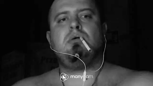 Snapshot of perversalus chatting on 02-08-25, 05:29 perversalus online show from 02-08-25, 05:29