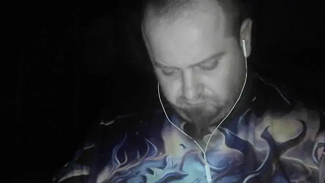 Snapshot of perversalus chatting on 02-15-25, 09:48 perversalus online show from 02-15-25, 09:48