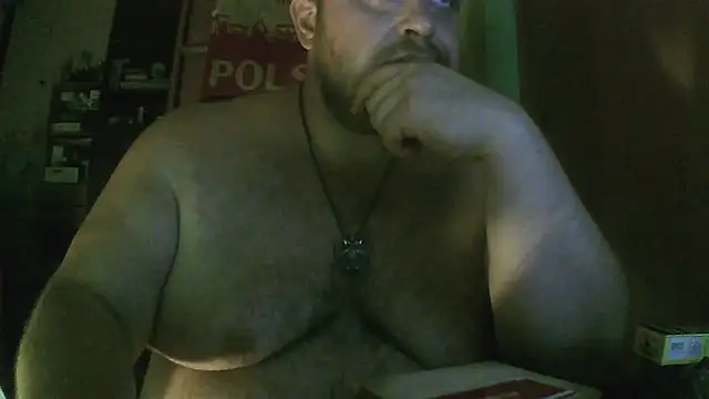 Snapshot of perversalus chatting on 09-10-25, 03:17 perversalus online show from 09-10-25, 03:17