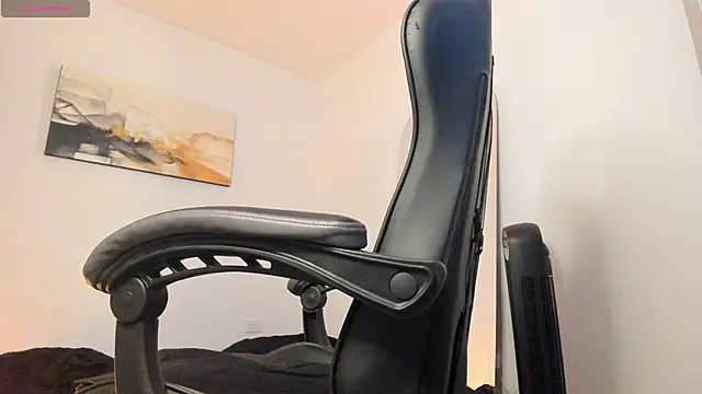 LucianSinclair online show from 12-18-24, 10:57