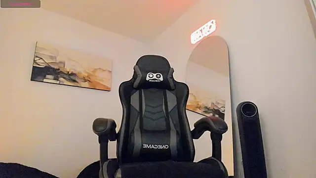 LucianSinclair online show from 01-26-25, 12:37