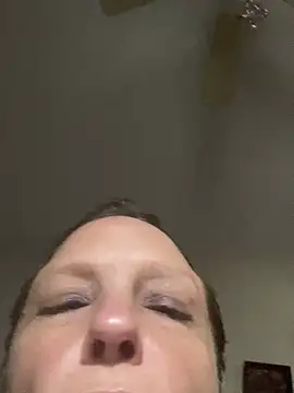 Everlyrose27 online show from 01-09-25, 09:48