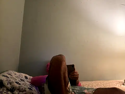 Snapshot of Nosleeptapoutvol1xxx chatting on 11-06-25, 12:22 Nosleeptapoutvol1xxx online show from 11-06-25, 12:22