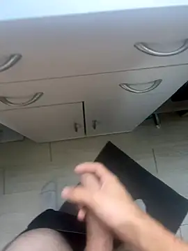 Mecchaud06 online show from 10-23-25, 01:43